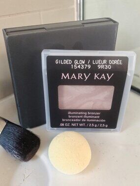 Mary Kay Gilded Glow Illuminating Bronzer ✨NIB✨